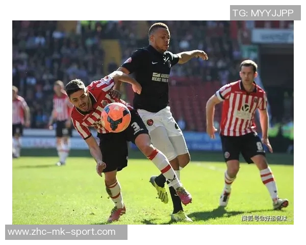 足球捂档现象解析与影响探讨如何提升赛事透明度与公正性