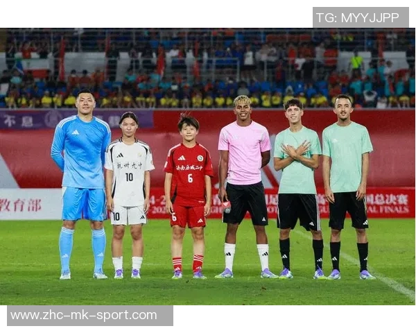 足球赛场风云变幻结局难测的精彩瞬间与人生哲理